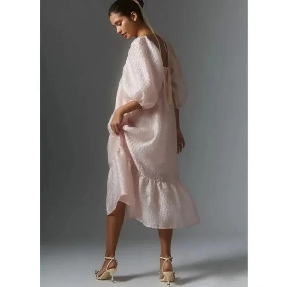 BY Anthropologie Textured Puff-Sleeve Midi pink Dress size Medium - Picture 2 of 6